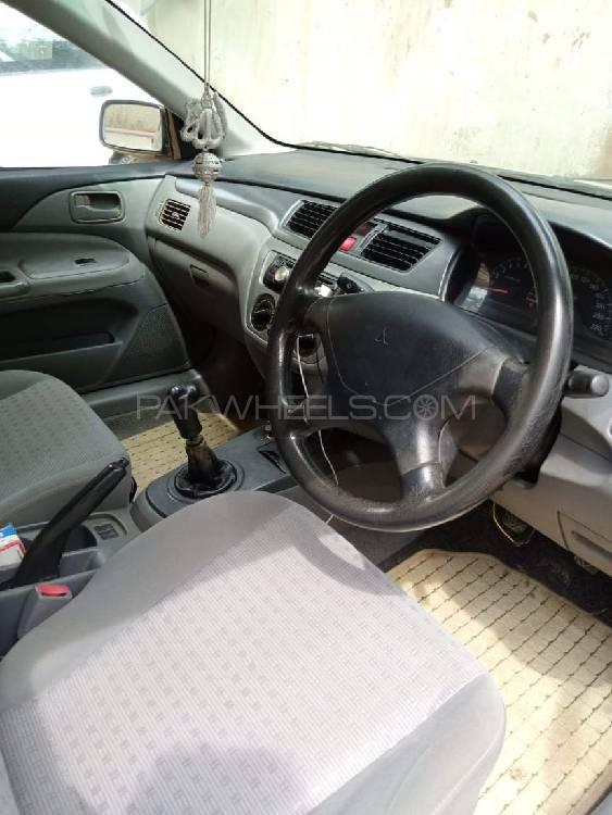 Mitsubishi Lancer 2005 for Sale in Karachi Mitsubishi Lancer 2005 for Sale in Karachi Image-9
