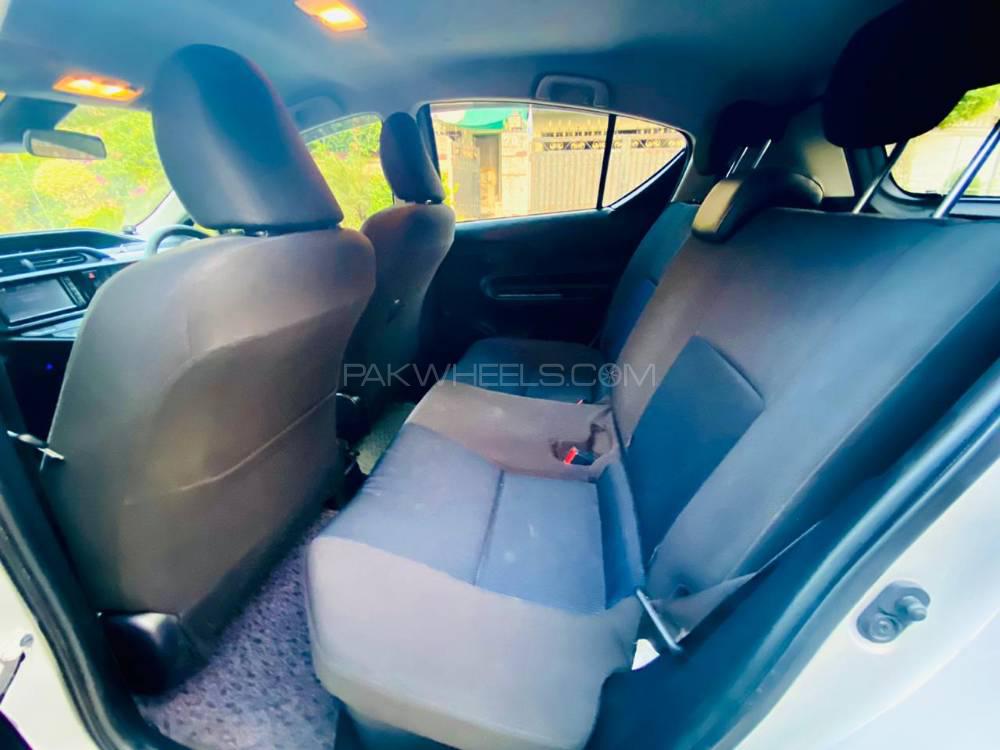 Toyota Aqua 2016 for Sale in Islamabad Toyota Aqua 2016 for Sale in Islamabad Image-18