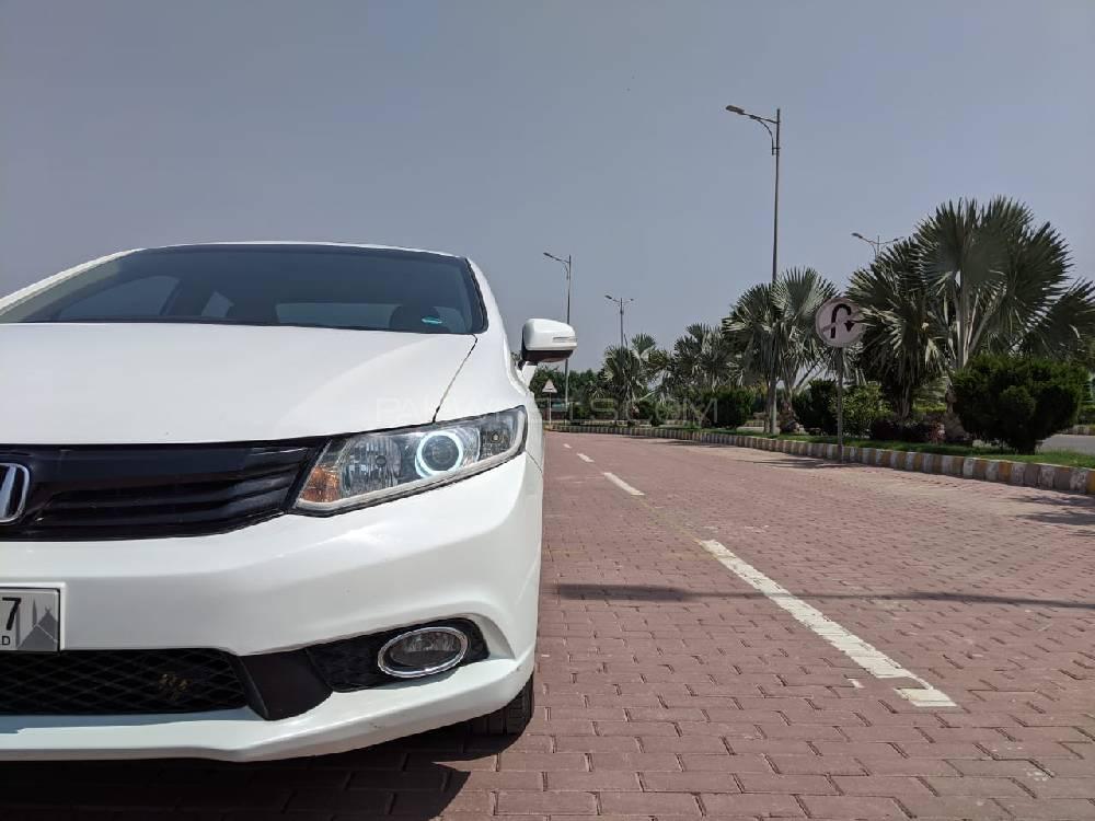 Honda Civic 2013 for Sale in Multan Honda Civic 2013 for Sale in Multan Image-2