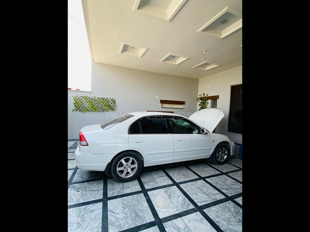 Honda Civic 2004 for Sale in Faisalabad Honda Civic 2004 for Sale in Faisalabad Image-4