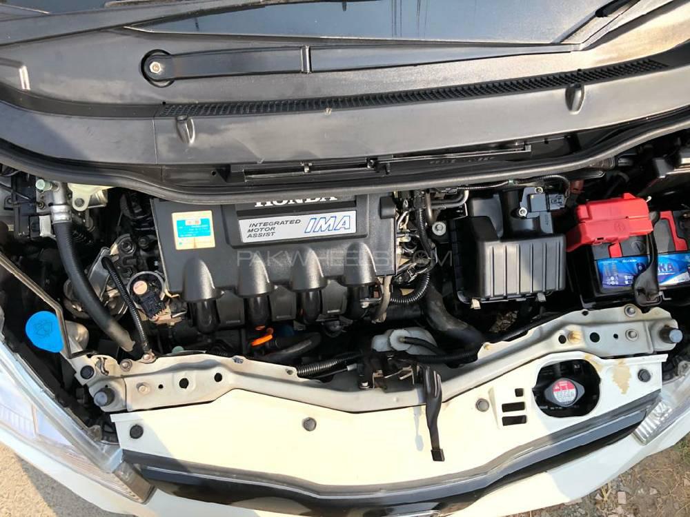 Honda Fit 2012 for Sale in Lahore Honda Fit 2012 for Sale in Lahore Image-8