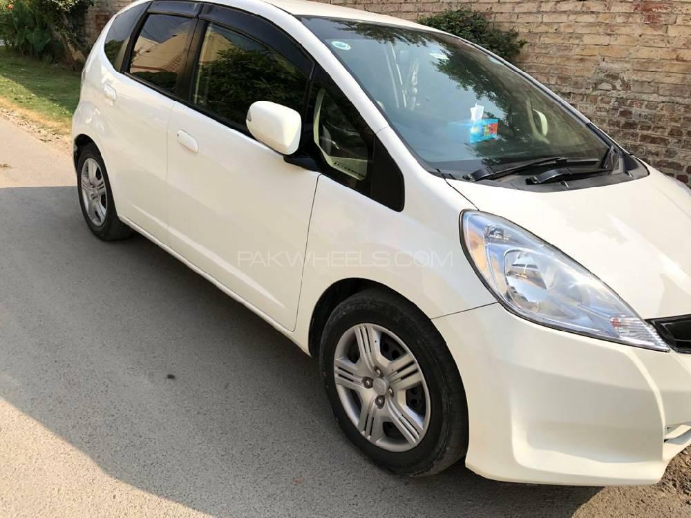 Honda Fit 2012 for Sale in Lahore Honda Fit 2012 for Sale in Lahore Image-11