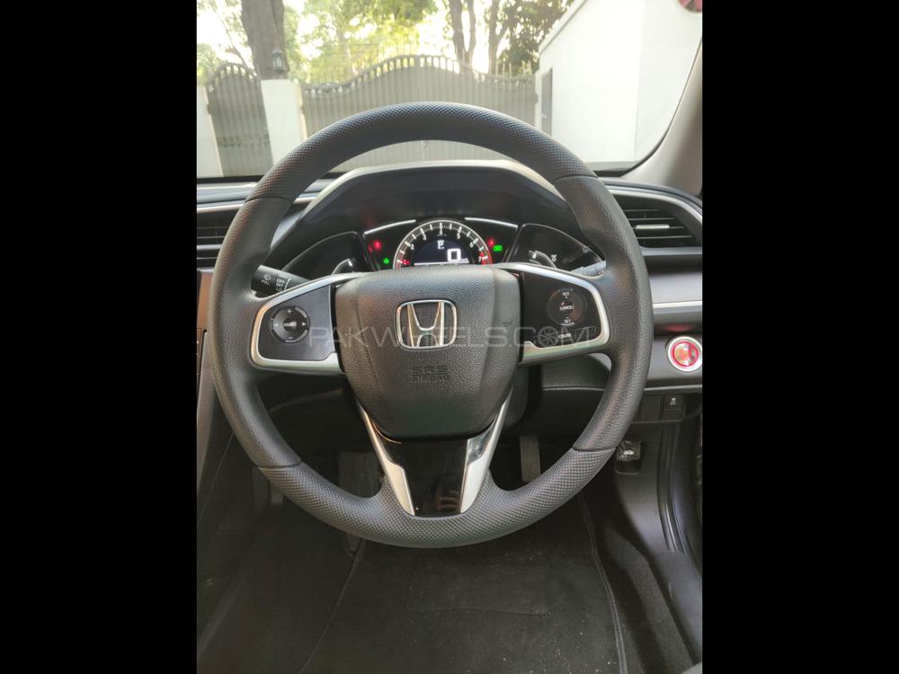 Honda Civic 2018 for Sale in Lahore Honda Civic 2018 for Sale in Lahore Image-8