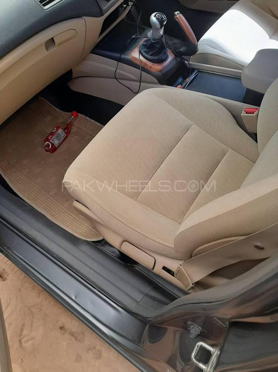Honda Civic 2010 for Sale in Faisalabad Honda Civic 2010 for Sale in Faisalabad Image-9