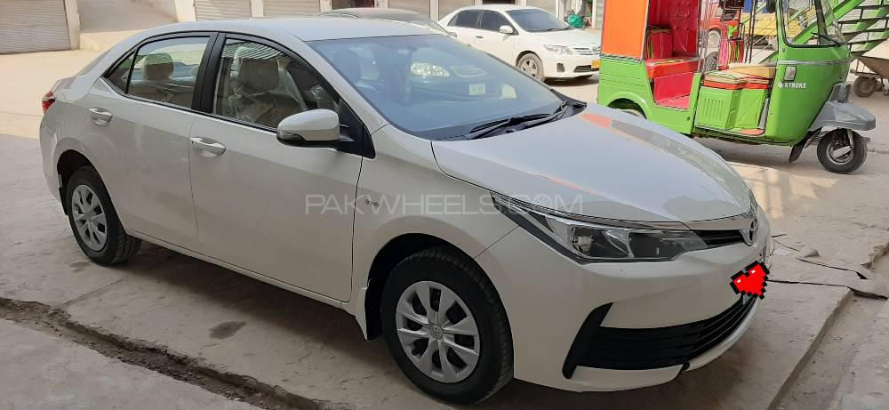 Toyota Corolla 2018 for Sale in Peshawar Toyota Corolla 2018 for Sale in Peshawar Image-4