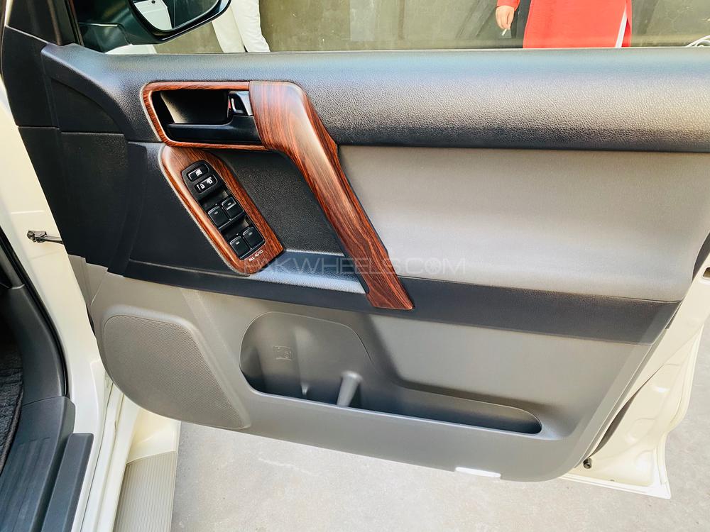 Toyota Prado 2012 for Sale in Faisalabad Toyota Prado 2012 for Sale in Faisalabad Image-10