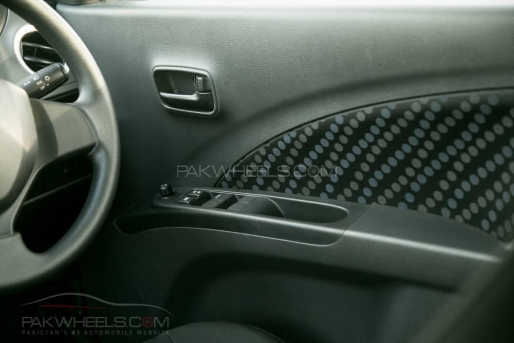 Suzuki Cultus 2017 for Sale in Abbottabad Suzuki Cultus 2017 for Sale in Abbottabad Image-5