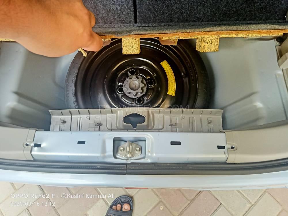 Toyota Pixis Space 2015 for Sale in Lahore Toyota Pixis Space 2015 for Sale in Lahore Image-7