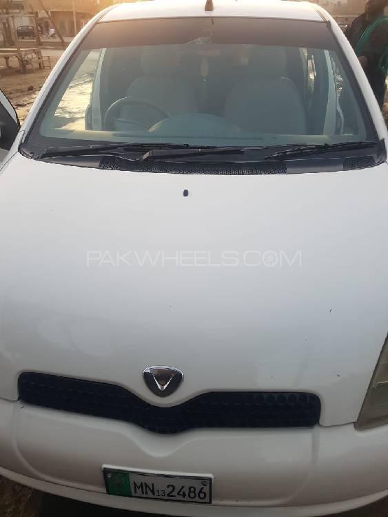 Toyota Vitz 2001 for Sale in D.G.Khan Toyota Vitz 2001 for Sale in D.G.Khan Image-5
