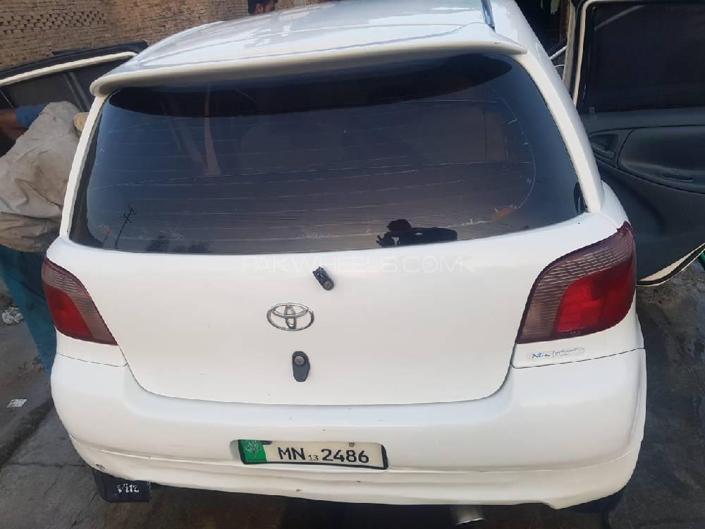 Toyota Vitz 2001 for Sale in D.G.Khan Toyota Vitz 2001 for Sale in D.G.Khan Image-9