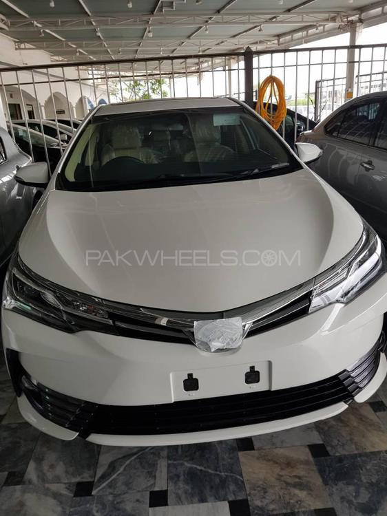 Toyota Corolla 2020 for Sale in Peshawar Image-1
