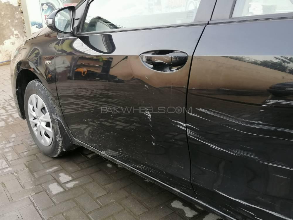 Toyota Corolla 2019 for Sale in Rawalpindi Toyota Corolla 2019 for Sale in Rawalpindi Image-5