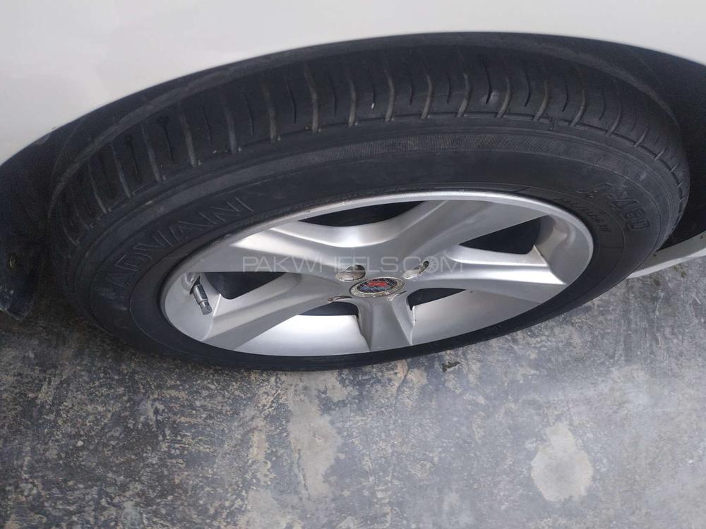 ٹویوٹا کرولا 2005 for Sale in پشاور ٹویوٹا کرولا 2005 for Sale in پشاور Image-5