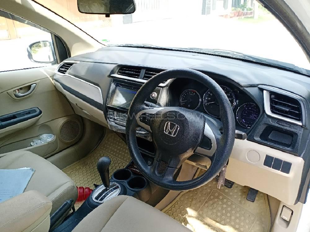 Honda BR-V 2018 for Sale in Faisalabad Honda BR-V 2018 for Sale in Faisalabad Image-14
