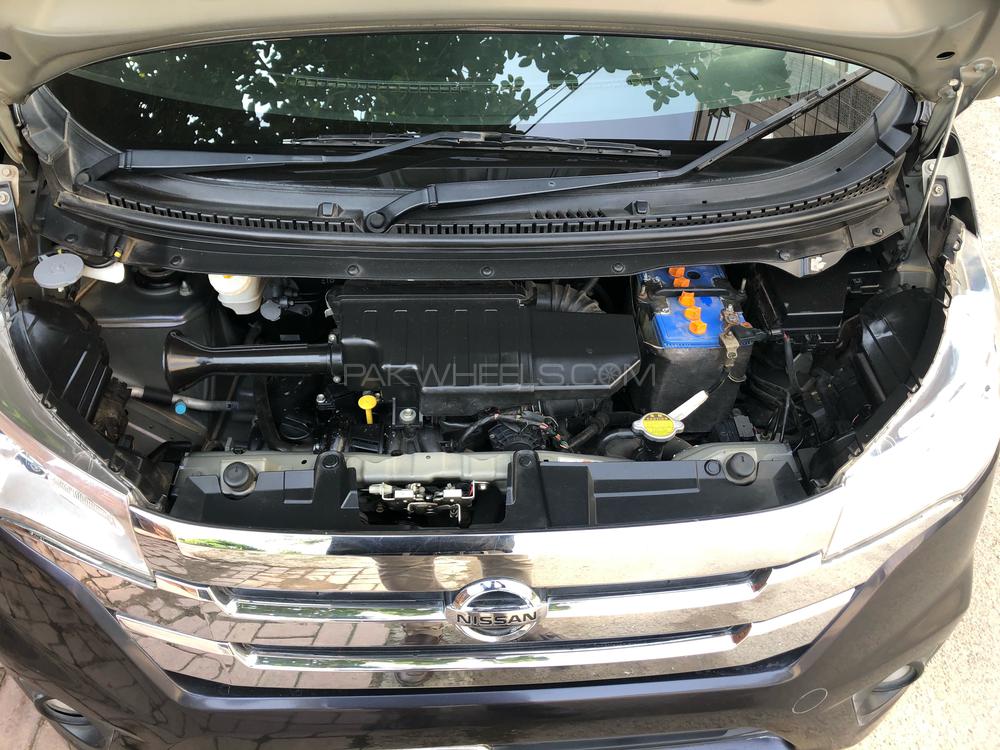 Nissan Dayz Highway Star 2014 for Sale in Lahore Nissan Dayz Highway Star 2014 for Sale in Lahore Image-8