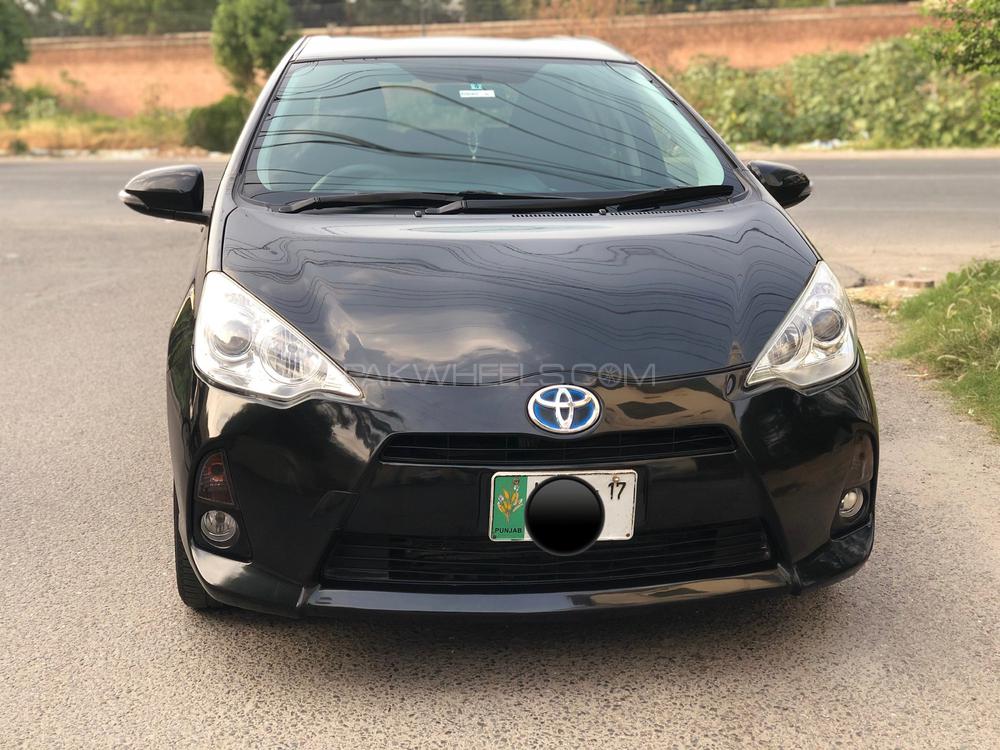 Toyota Aqua 2017 for Sale in Gujranwala Image-1