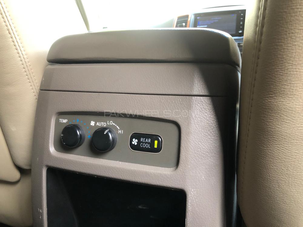 Toyota Prado 2008 for Sale in Peshawar Toyota Prado 2008 for Sale in Peshawar Image-9
