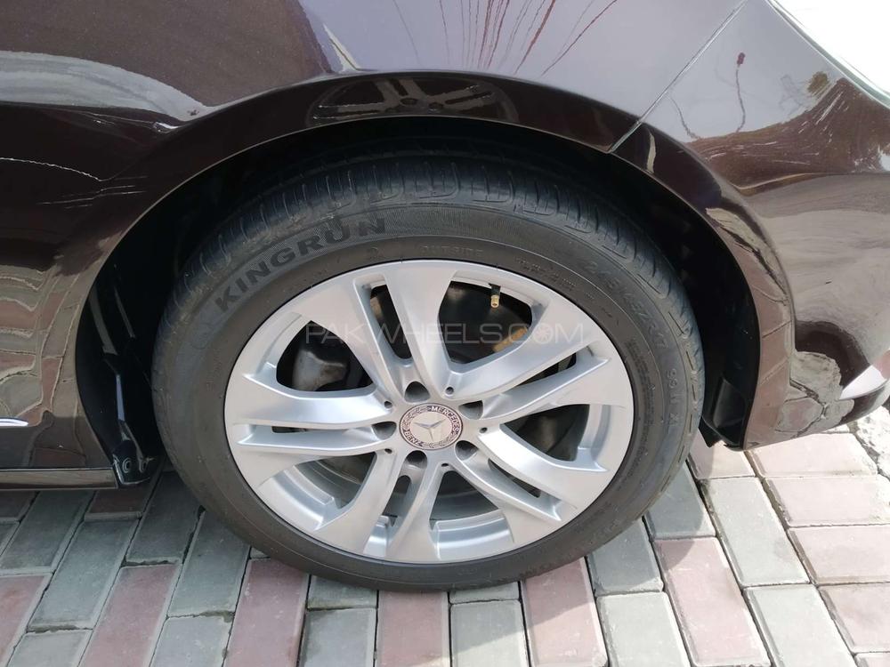 Mercedes Benz E Class 2012 for Sale in Lahore Mercedes Benz E Class 2012 for Sale in Lahore Image-4