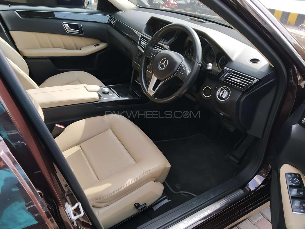 Mercedes Benz E Class 2012 for Sale in Lahore Mercedes Benz E Class 2012 for Sale in Lahore Image-10