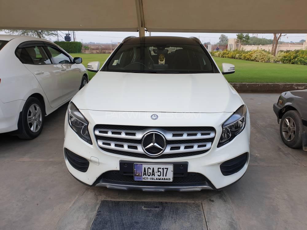 Mercedes Benz GLA Class 2017 for Sale in Islamabad Image-1