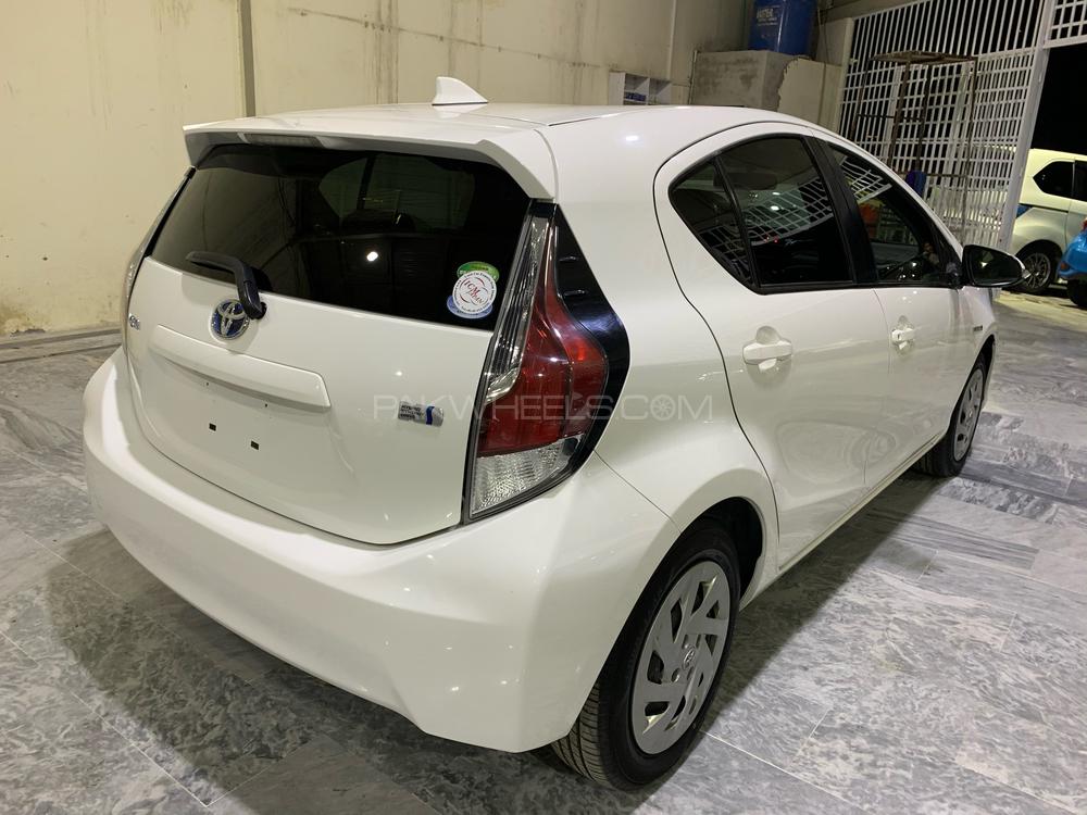 Toyota Aqua 2016 for Sale in Sahiwal Toyota Aqua 2016 for Sale in Sahiwal Image-9