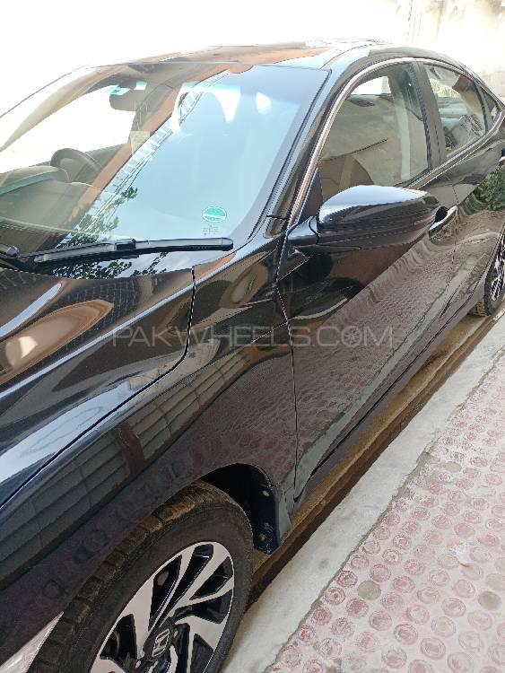 Honda Civic 2017 for Sale in Sargodha Honda Civic 2017 for Sale in Sargodha Image-12