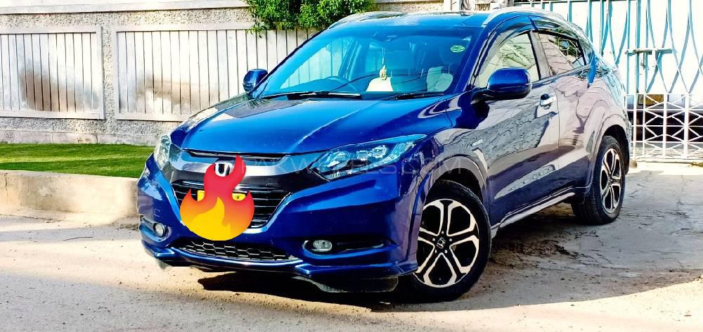 Honda Vezel 2015 for Sale in Karachi Honda Vezel 2015 for Sale in Karachi Image-2