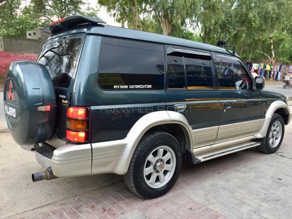 Mitsubishi Pajero 1993 for Sale in Lahore Image-1