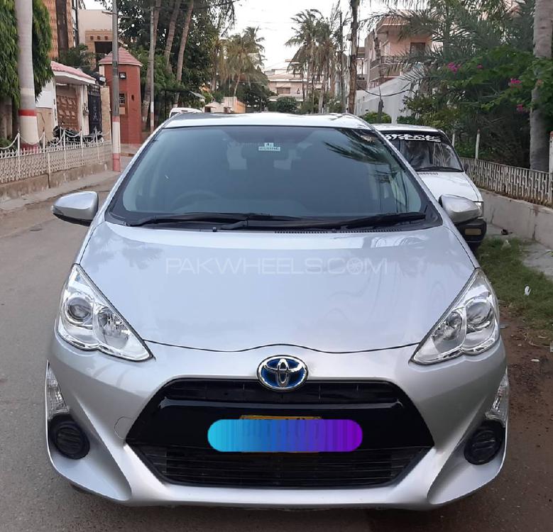 Toyota Aqua 2015 for Sale in Karachi Image-1