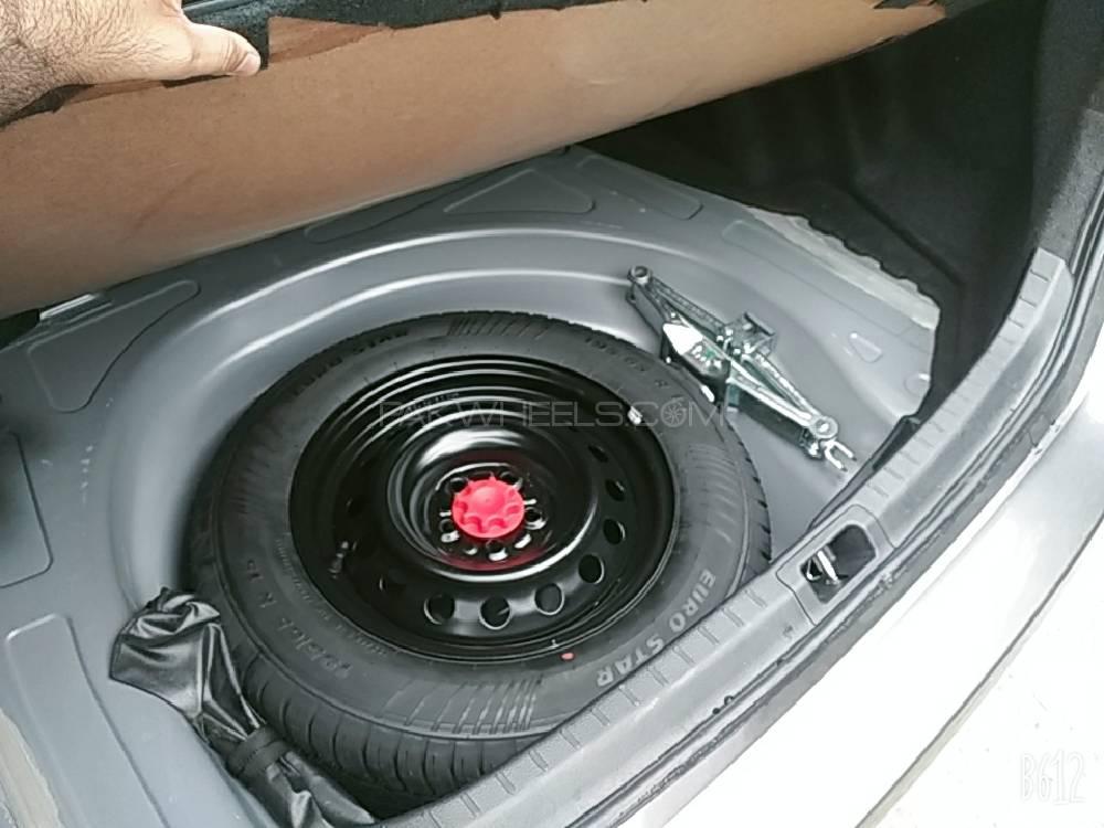 Toyota Corolla 2020 for Sale in Gujranwala Toyota Corolla 2020 for Sale in Gujranwala Image-13
