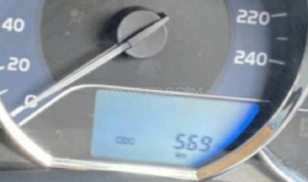 Toyota Corolla 2020 for Sale in Gujranwala Toyota Corolla 2020 for Sale in Gujranwala Image-17