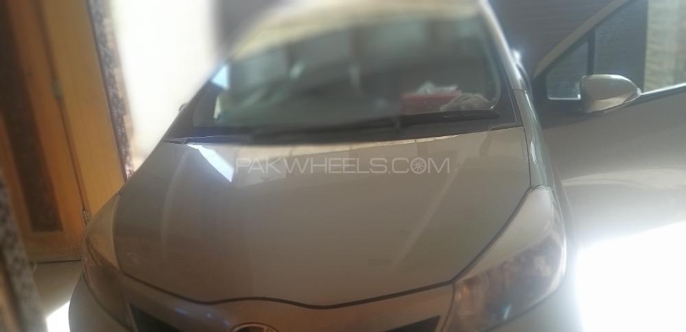 Toyota Vitz 2011 for Sale in Islamabad Image-1