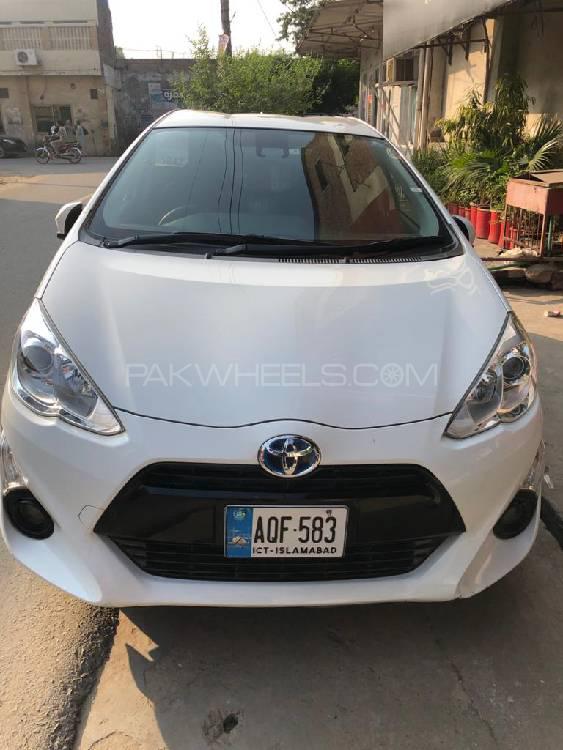 Toyota Aqua 2016 for Sale in Jhang Image-1