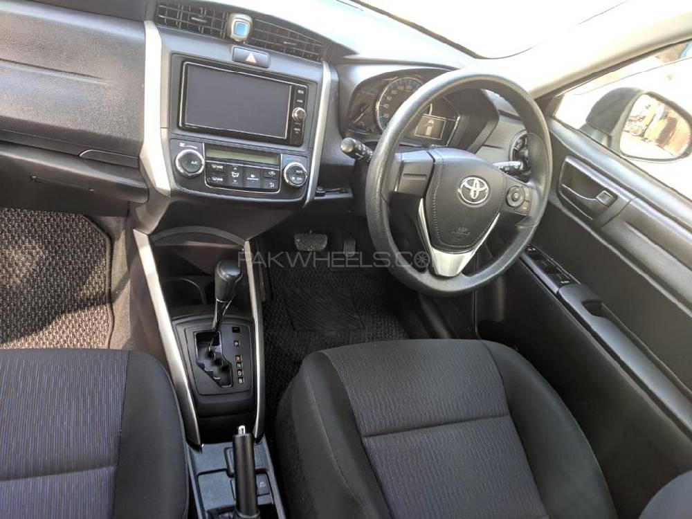 Toyota Corolla Fielder 2016 for Sale in Lahore Toyota Corolla Fielder 2016 for Sale in Lahore Image-5