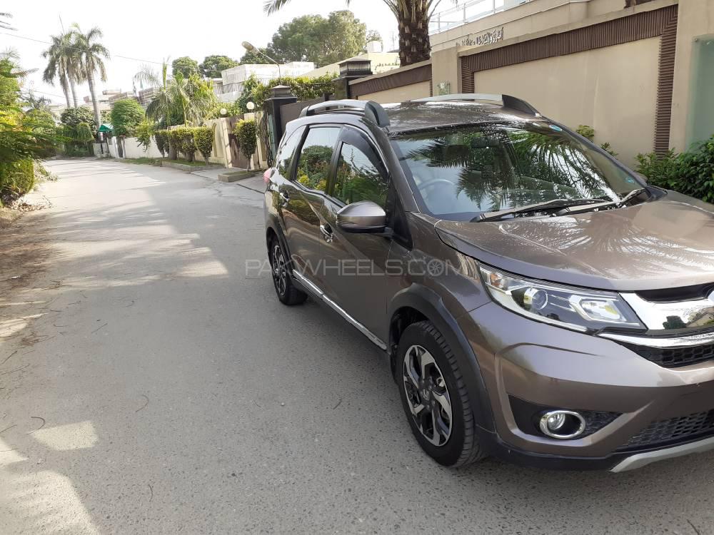 ہونڈا بی آر-وی 2018 for Sale in لاہور ہونڈا بی آر-وی 2018 for Sale in لاہور Image-9