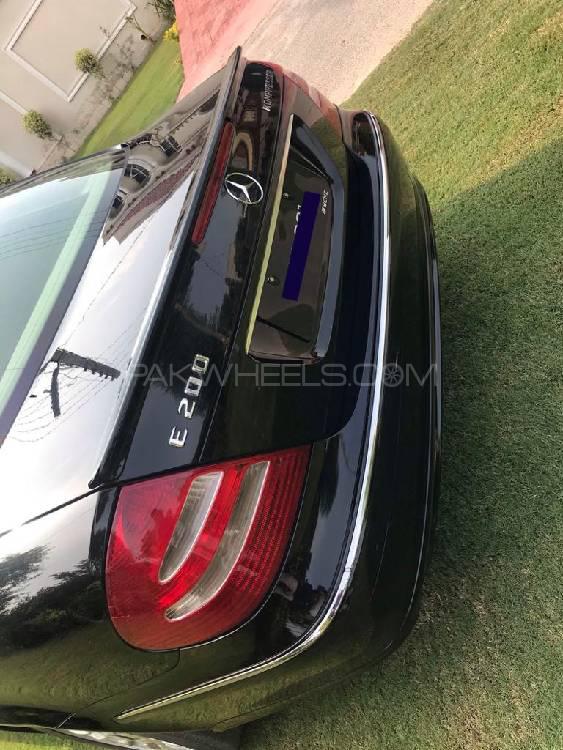 Mercedes Benz E Class 2005 for Sale in Lahore Mercedes Benz E Class 2005 for Sale in Lahore Image-7