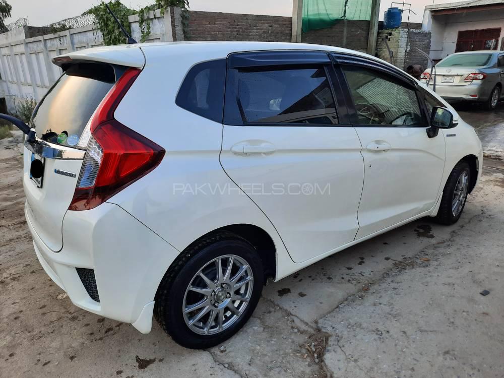 Honda Fit 2014 for Sale in Islamabad Honda Fit 2014 for Sale in Islamabad Image-5