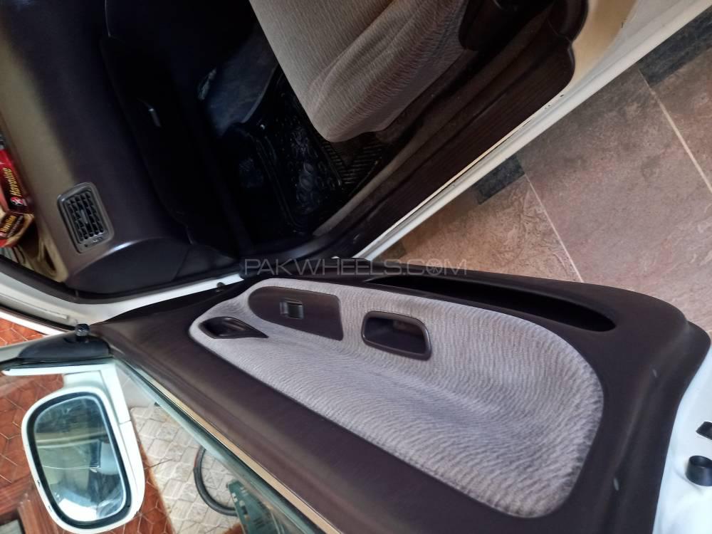 Toyota Corolla 1999 for Sale in Peshawar Toyota Corolla 1999 for Sale in Peshawar Image-6