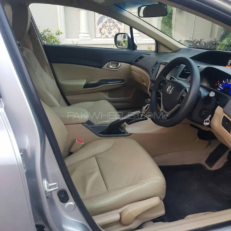 Honda Civic 2012 for Sale in Lahore Honda Civic 2012 for Sale in Lahore Image-9