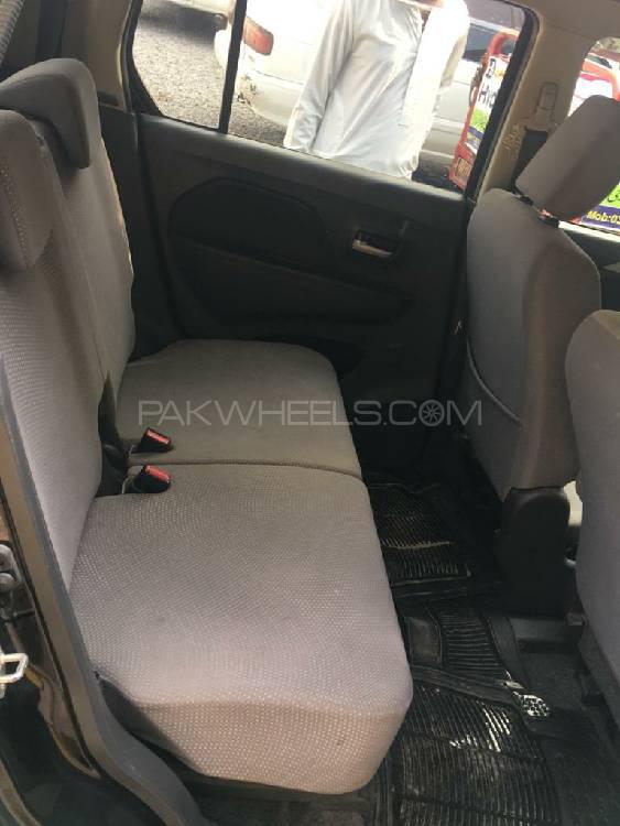 Suzuki Wagon R 2015 for Sale in Peshawar Suzuki Wagon R 2015 for Sale in Peshawar Image-11