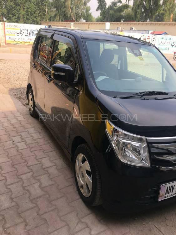 Suzuki Wagon R 2015 for Sale in Peshawar Suzuki Wagon R 2015 for Sale in Peshawar Image-5