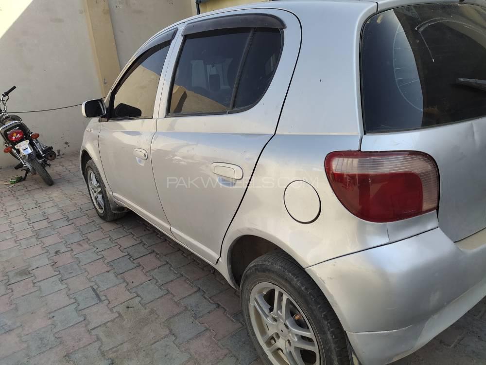 Toyota Vitz 1999 for Sale in Dera ismail khan Toyota Vitz 1999 for Sale in Dera ismail khan Image-7