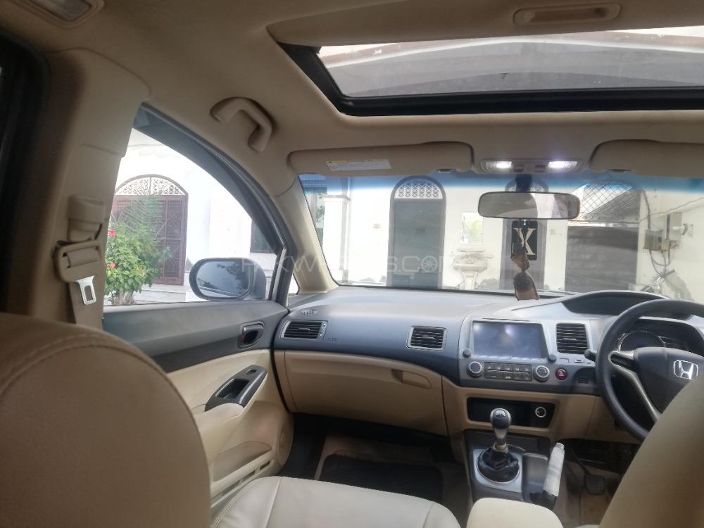 Honda Civic 2011 for Sale in Faisalabad Honda Civic 2011 for Sale in Faisalabad Image-5