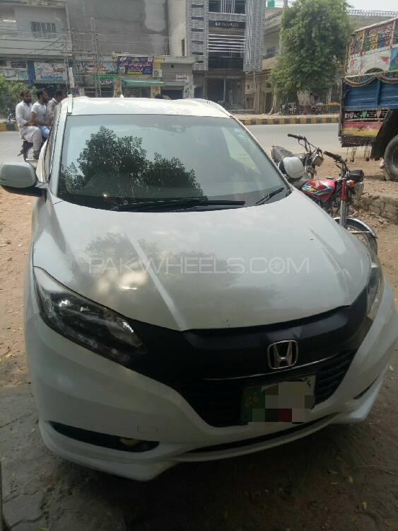 Honda Vezel 2014 for Sale in Gujrat Image-1