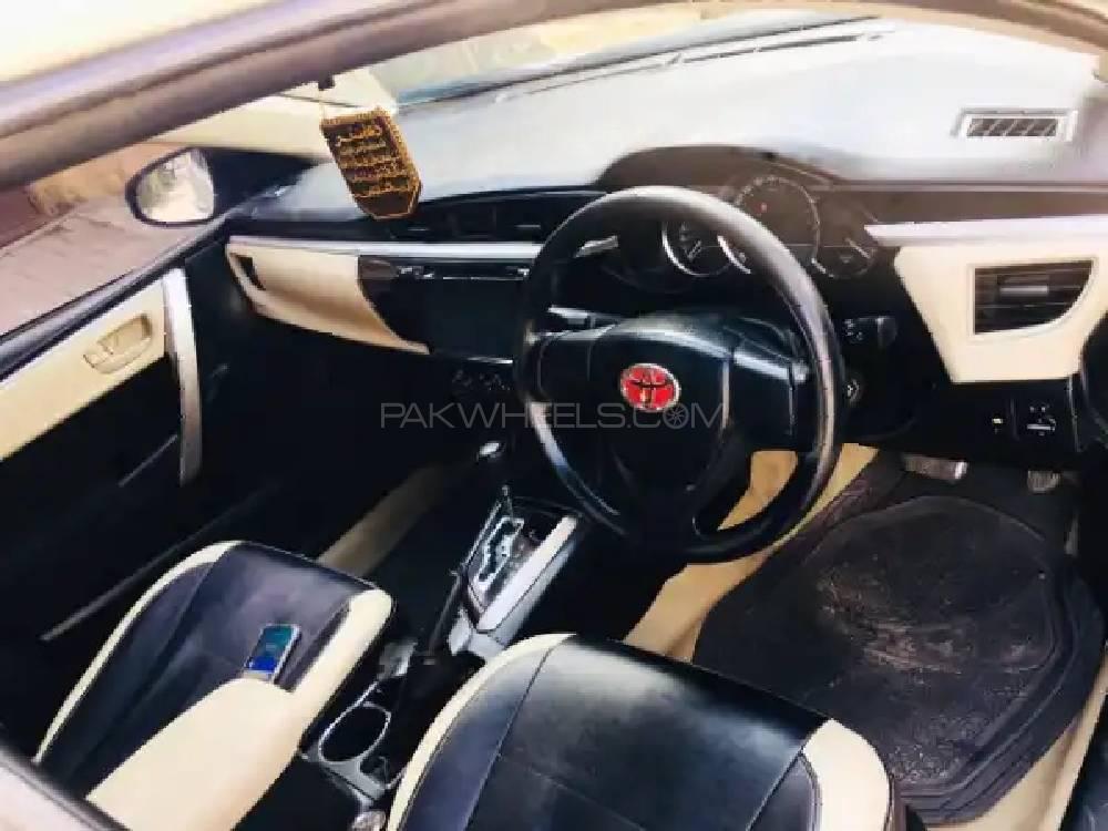 Toyota Corolla 2016 for Sale in Sialkot Toyota Corolla 2016 for Sale in Sialkot Image-5
