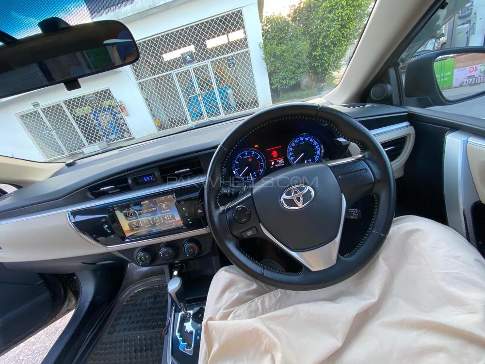 Toyota Corolla 2016 for Sale in Peshawar Toyota Corolla 2016 for Sale in Peshawar Image-4