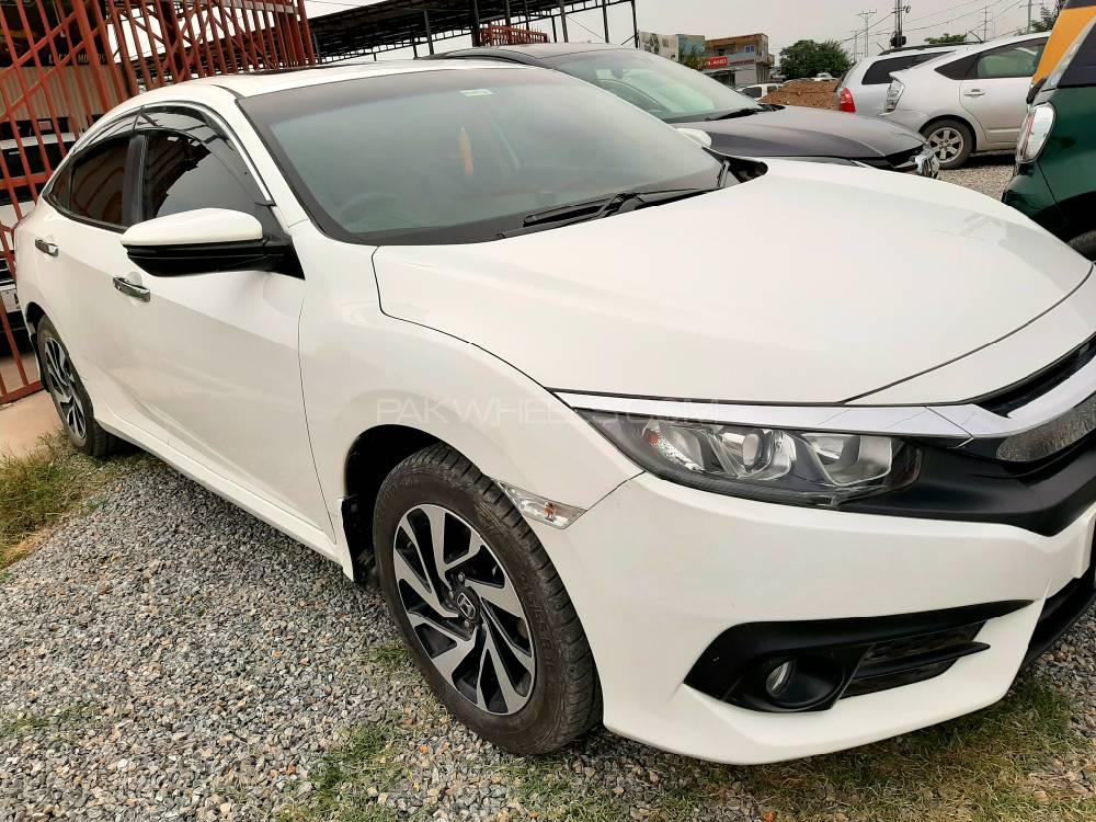 Honda Civic 2017 for Sale in Peshawar Honda Civic 2017 for Sale in Peshawar Image-6