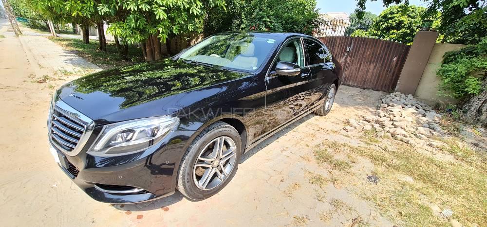 مرسڈیز بینز ایس کلاس 2014 for Sale in سیالکوٹ مرسڈیز بینز ایس کلاس 2014 for Sale in سیالکوٹ Image-2