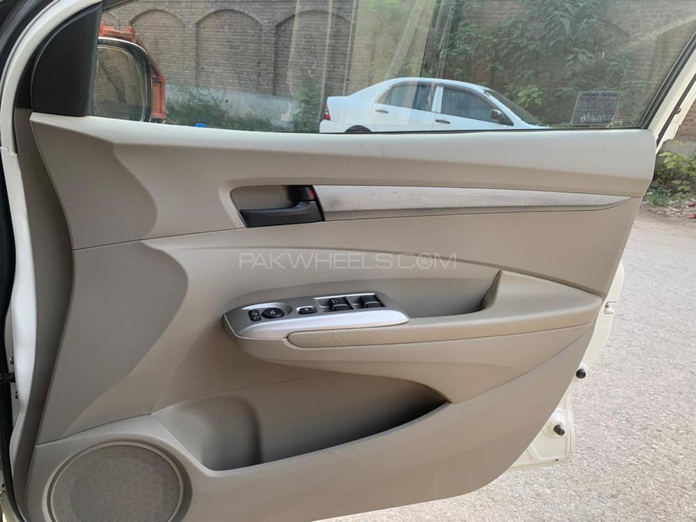 Honda City 2018 for Sale in Peshawar Honda City 2018 for Sale in Peshawar Image-9