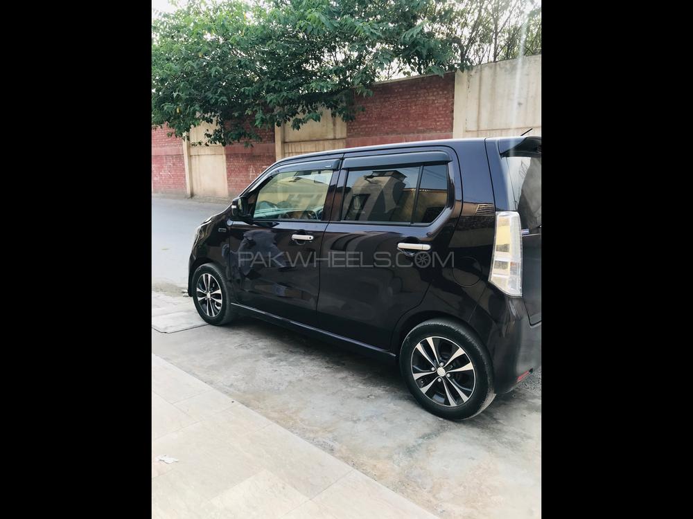 Suzuki Wagon R 2014 for Sale in Peshawar Suzuki Wagon R 2014 for Sale in Peshawar Image-8
